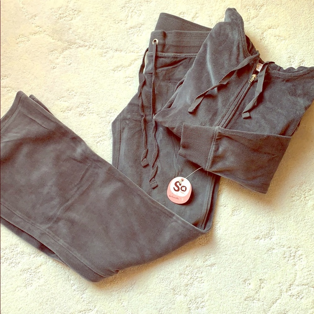 Gray Juniors Velour Lounger Set, NWT